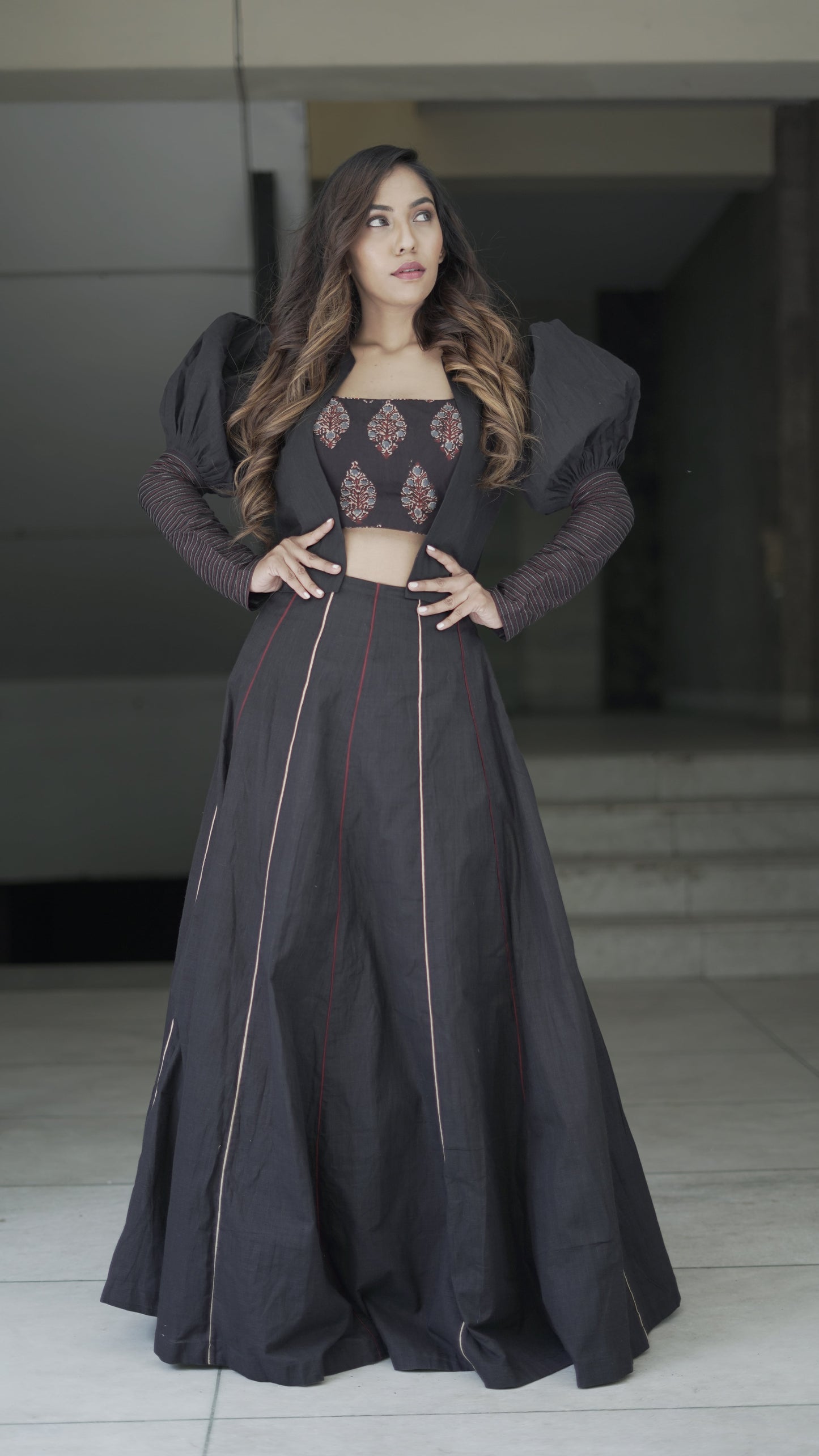 anka Blouse with shrug and full skirt-mi