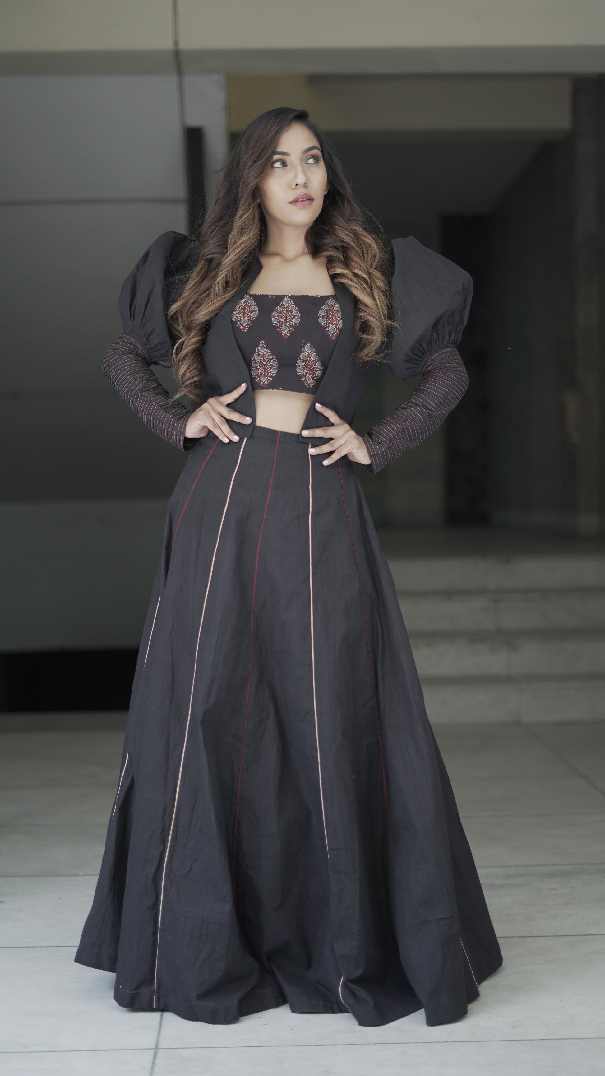 anka Blouse with shrug and full skirt-mi