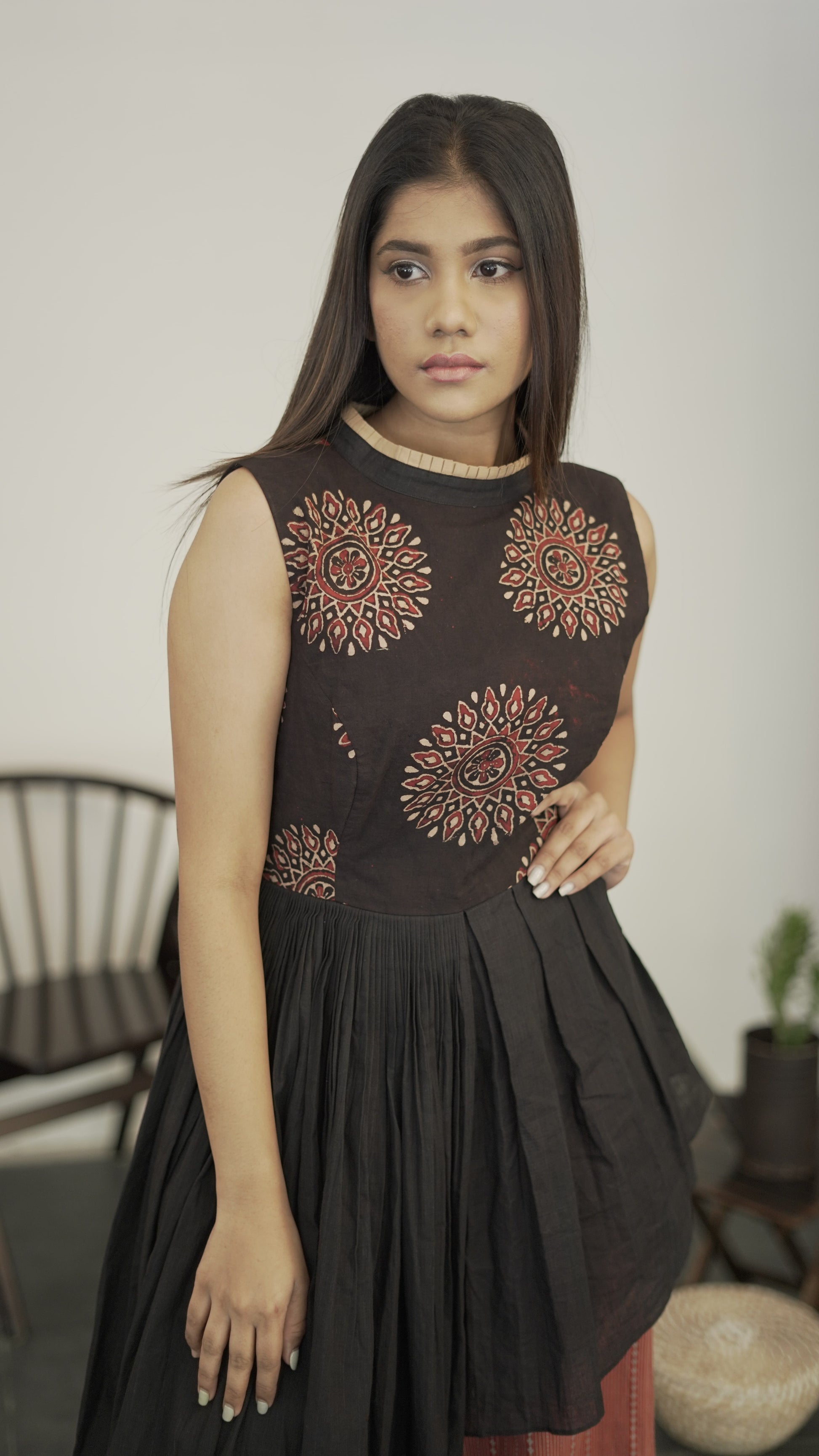 anka High Low top with Palazzo pant-min.