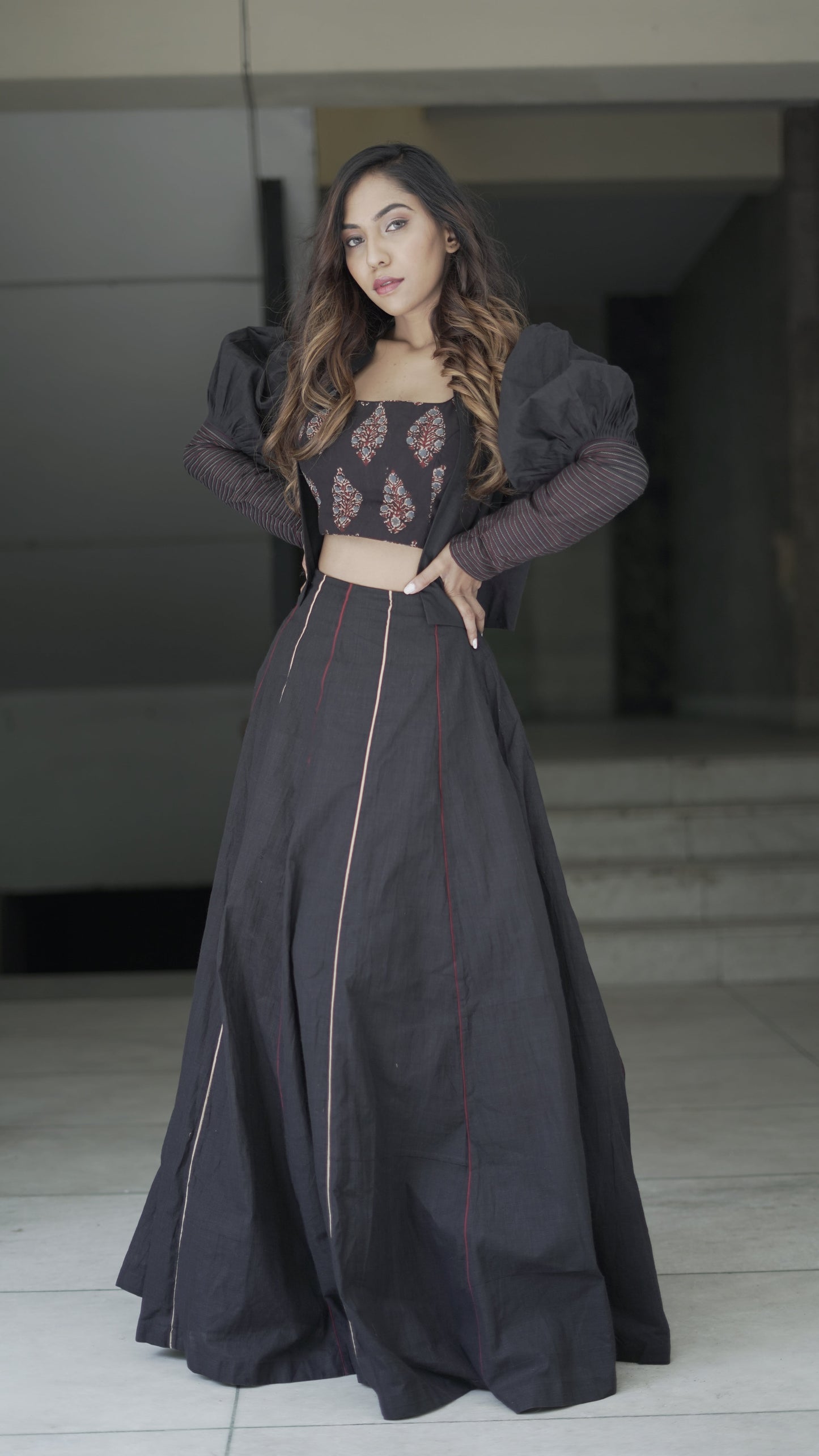 anka Blouse with shrug and full skirt2-m
