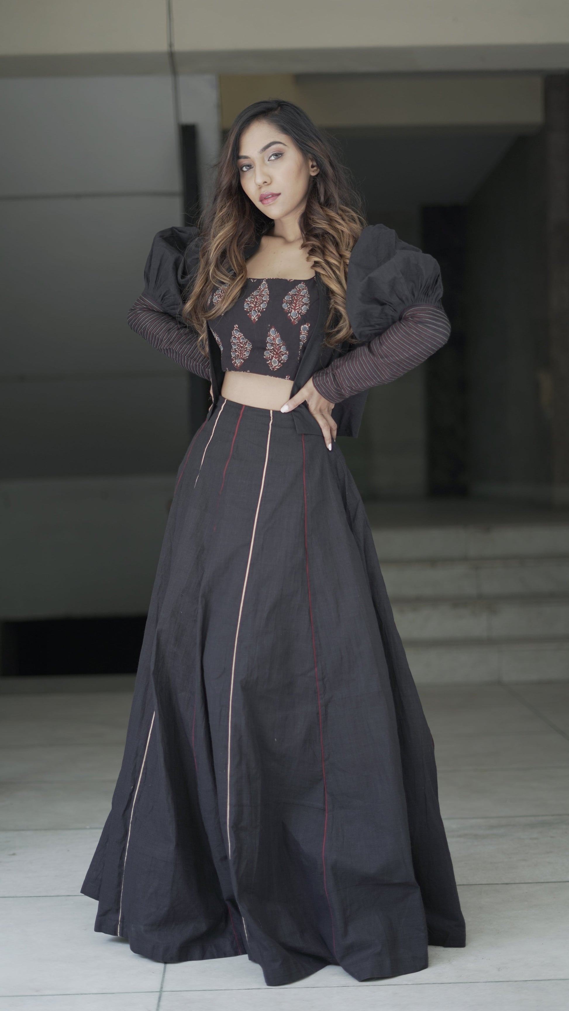 anka Blouse with shrug and full skirt2-m
