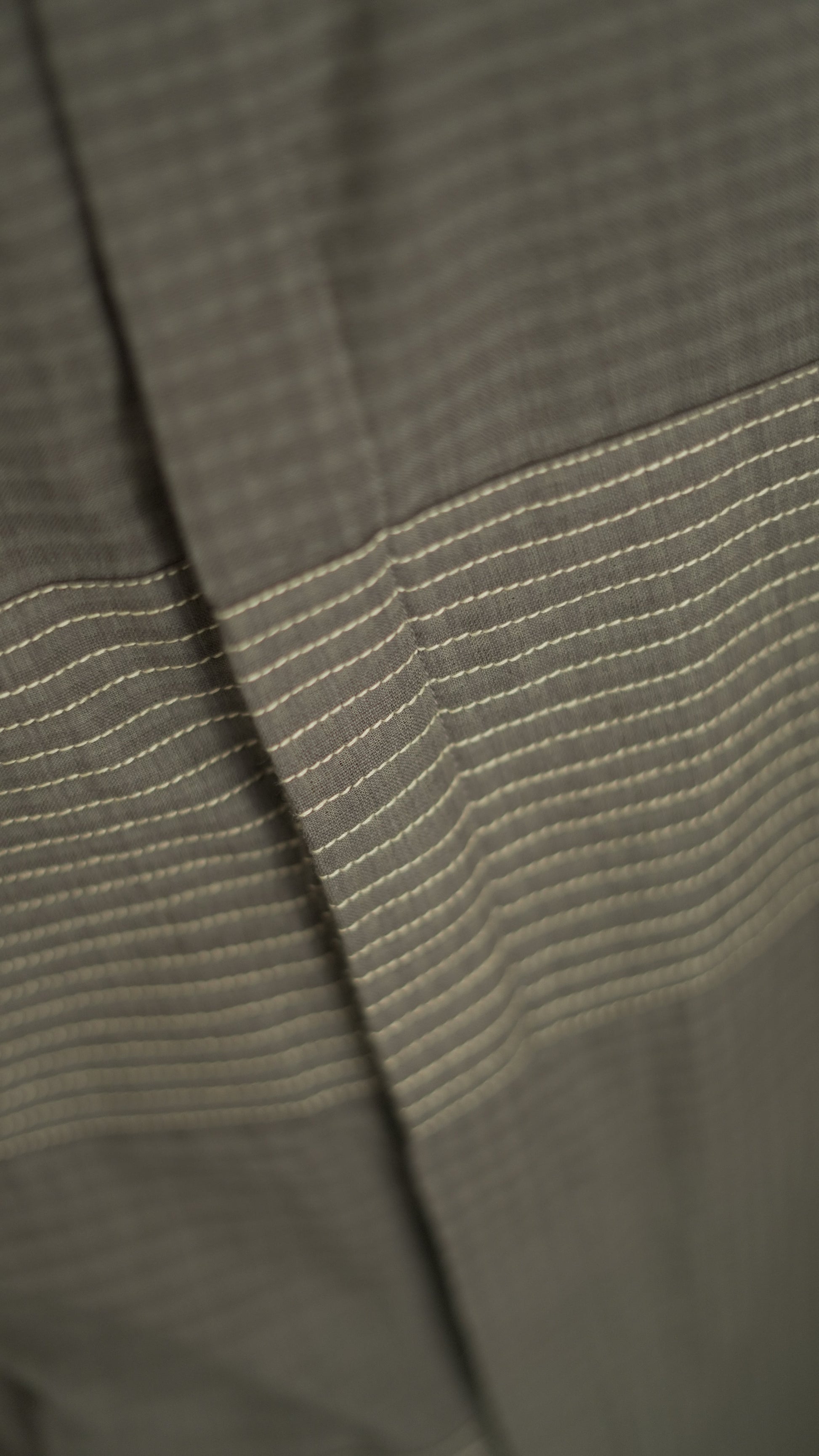 anka Pleated shirtt1-min.JPG